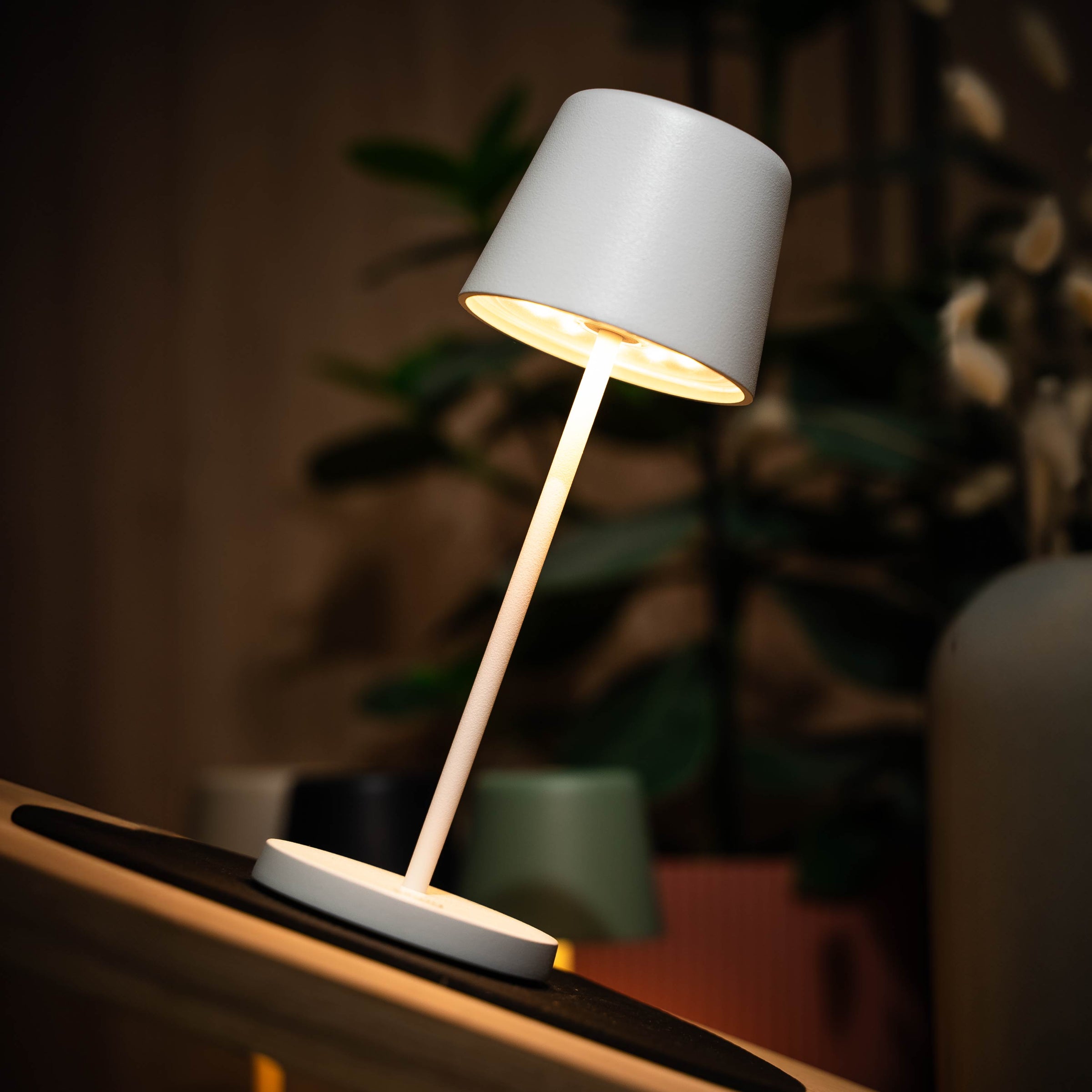 Lampă Magnetică Silwy® - MONACO WHITE - Covoraş inclus