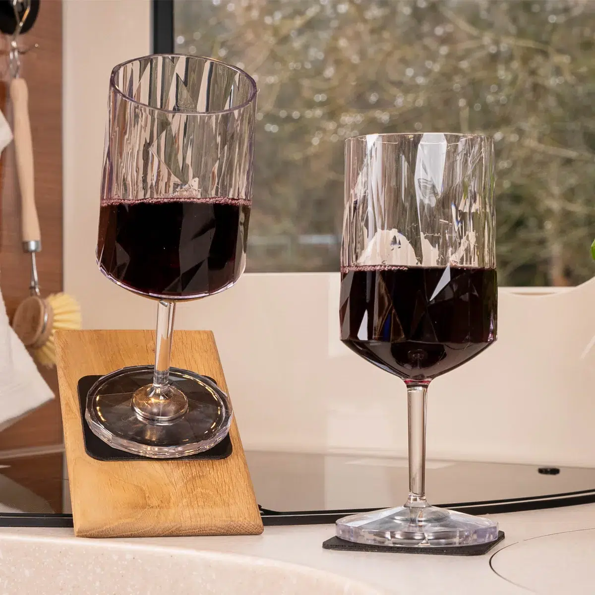 Set Pahare Magnetice Silwy® - VIN 0.3L + Covoraş din Nano-gel - Mare - imagine 7
